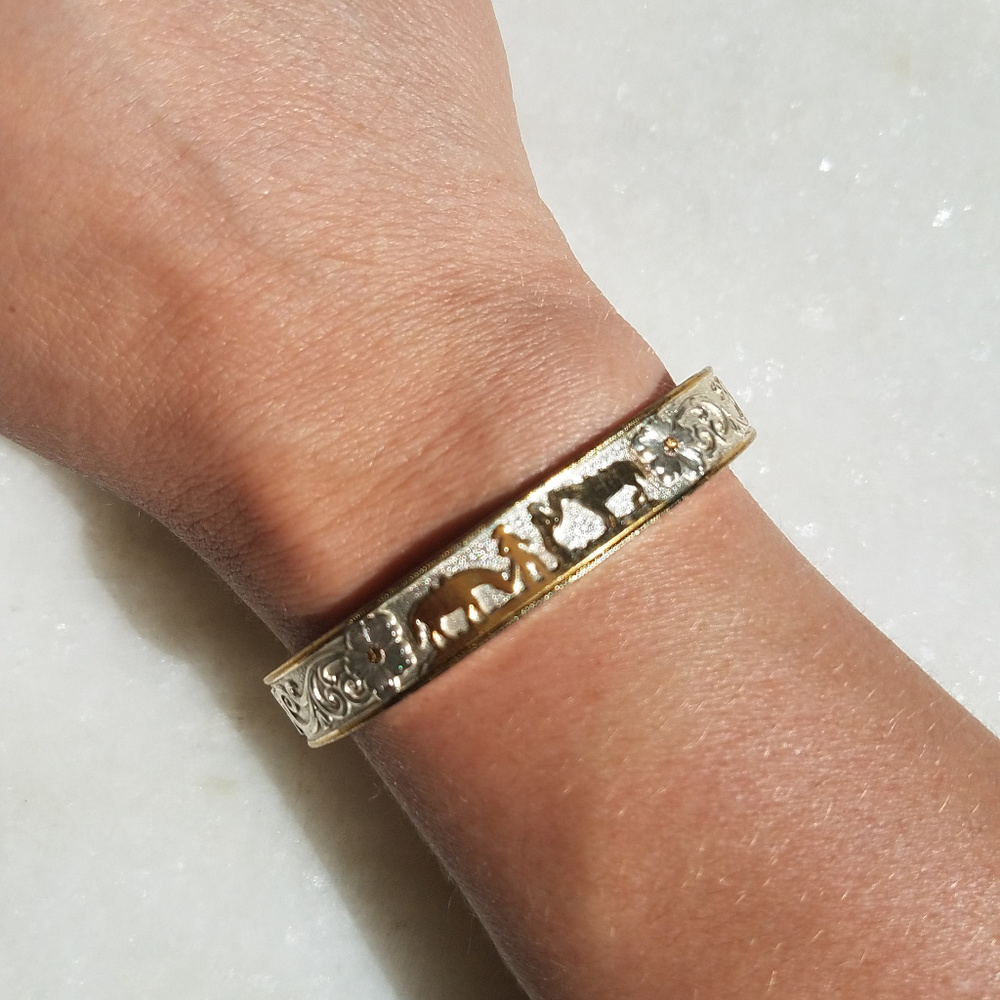 New* Montana Silversmiths "Between Friends" Cuff